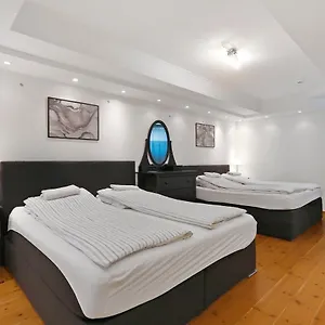 Apartment Near Potsdamer Platz, Berlin